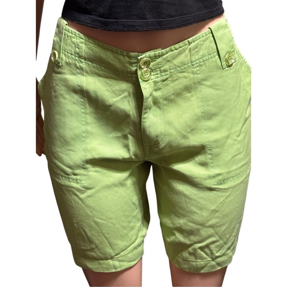 Pulp women's mid-rise green summer utility Tencel Shorts size 8/M